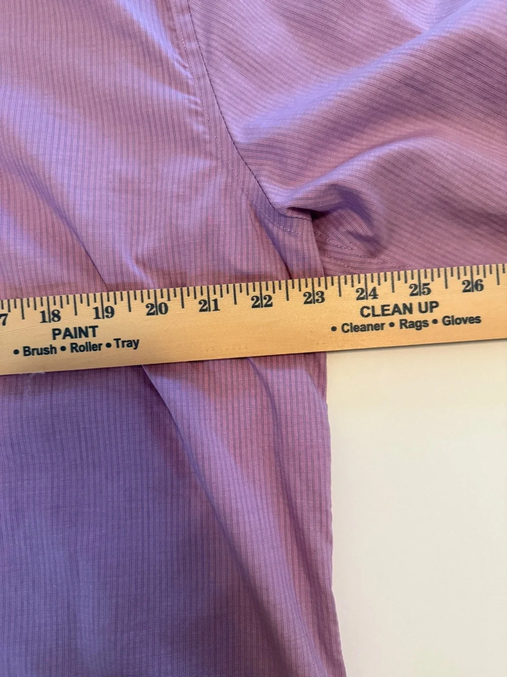 Banana Republic Men’s Standard Fit Dress Shirt – Size Large